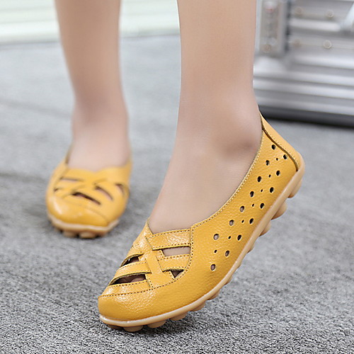 

Women's Loafers & Slip-Ons Spring / Summer Flat Heel Round Toe Daily PU White / Black / Yellow