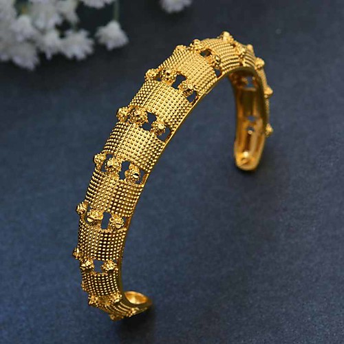 

Women's Cuff Bracelet Hollow Out Wedding Vintage Theme Luxury Classic Trendy Ethnic Africa 24K Gold Plated Bracelet Jewelry Gold For Christmas Wedding Gift Birthday Festival