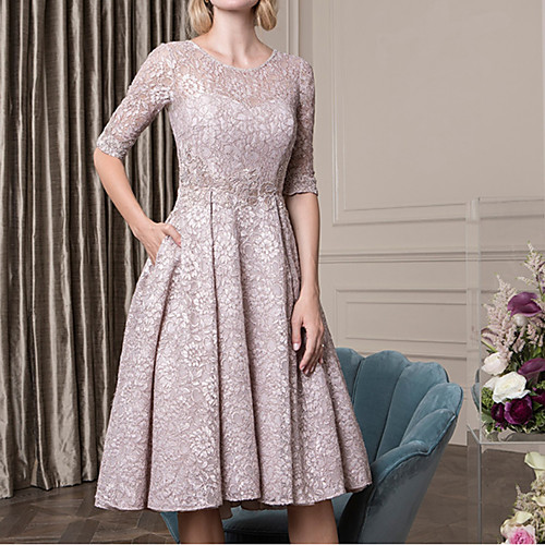 

A-Line Mother of the Bride Dress Elegant Jewel Neck Knee Length Satin Half Sleeve with Pleats Appliques 2020