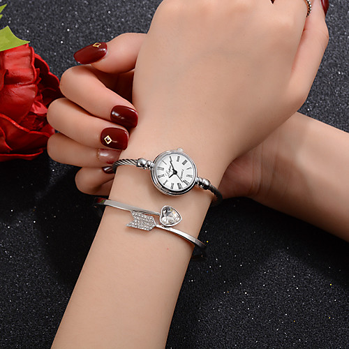 

Ladies Quartz Watches Elegant Fashion Silver Alloy Chinese Quartz WhiteSilver Silver / Black New Design Casual Watch 1 pc Analog One Year Battery Life