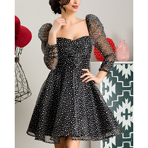 

A-Line Elegant Flirty Homecoming Cocktail Party Dress Scoop Neck Long Sleeve Short / Mini Tulle with Pattern / Print 2020