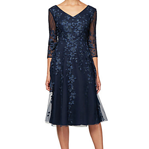 

A-Line Mother of the Bride Dress Elegant Sparkle & Shine See Through V Neck Knee Length Tulle Half Sleeve with Lace Appliques 2020