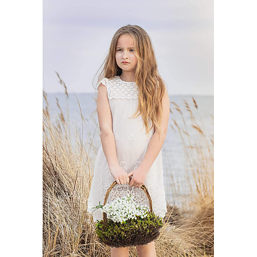 

A-Line Knee Length Wedding / Party Flower Girl Dresses - Lace Cap Sleeve Jewel Neck with Appliques / Solid