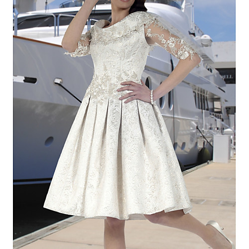 

A-Line Mother of the Bride Dress Elegant Cowl Neck Knee Length Lace Satin Half Sleeve with Pleats Appliques 2020