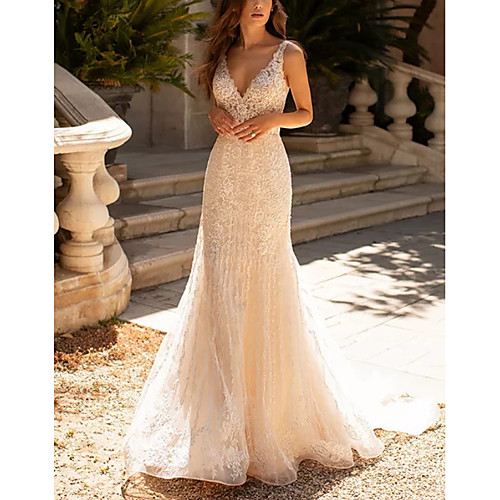 

Mermaid / Trumpet Wedding Dresses V Neck Court Train Lace Satin Tulle Sleeveless Vintage Sexy with Appliques 2020
