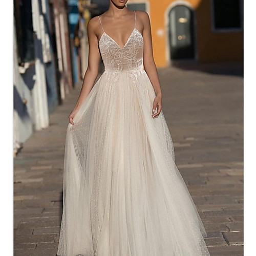 

A-Line Wedding Dresses V Neck Sweep / Brush Train Lace Tulle Polyester Spaghetti Strap Formal Boho Plus Size with Appliques 2021
