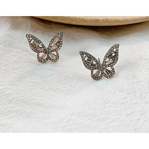 

Women's Earrings Classic Butterfly Love Vintage Classic Earrings Jewelry Gold / Silver For Gift Daily 1 Pair