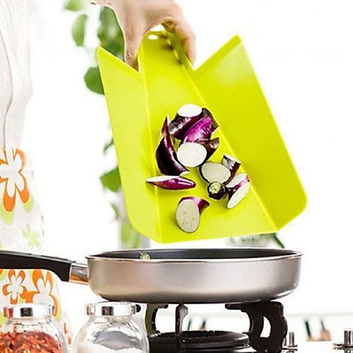 

Plastic Folding Cutting Board and Mold-proof Shovel-shaped Utensils 1 Pc