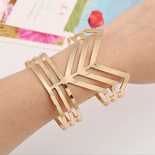 

Women's Cuff Bracelet Geometrical Love Fashion Alloy Bracelet Jewelry Gold / Silver For Wedding Party Gift Daily Promise