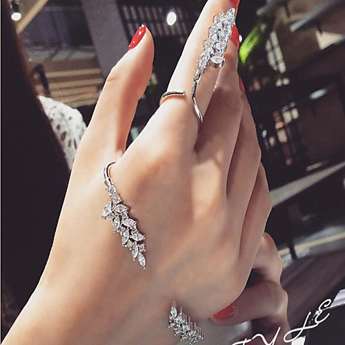 

Alloy Rings with Crystals / Rhinestones 2pcs Wedding / Special Occasion Headpiece
