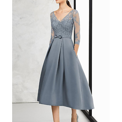 

A-Line Mother of the Bride Dress Elegant V Neck Asymmetrical Lace Satin 3/4 Length Sleeve with Bow(s) 2021