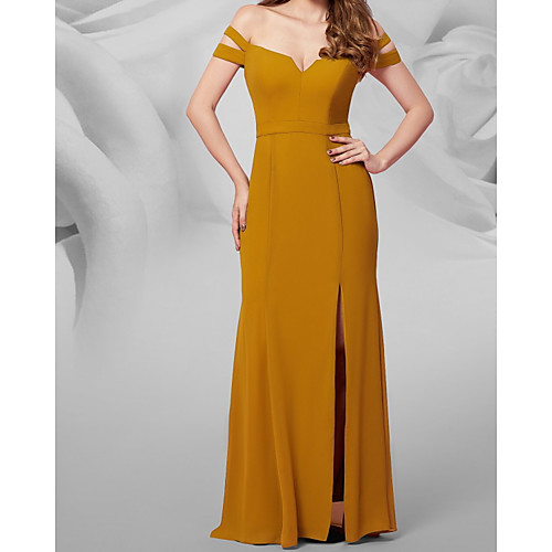 

A-Line V Neck Floor Length Chiffon Bridesmaid Dress with Pleats / Split Front