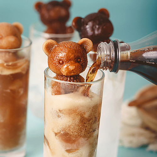 

Bear Shape Ice Cube Trays Cute Vividly Solid Color Ice Cube Tray with Lid Food Mold for Ice Cream Chocolate