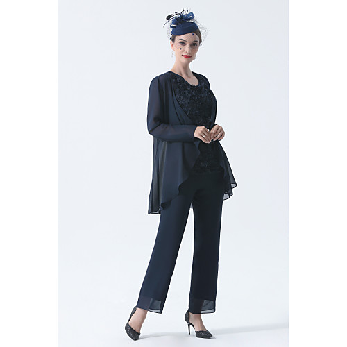 

Pantsuit / Jumpsuit Mother of the Bride Dress Plus Size Elegant Bateau Neck Floor Length Chiffon Sleeveless with Beading 2021