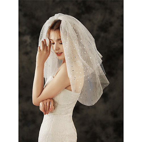 

Three-tier Lattice / Vintage Style Wedding Veil Elbow Veils with Tier 23.62 in (60cm) Tulle