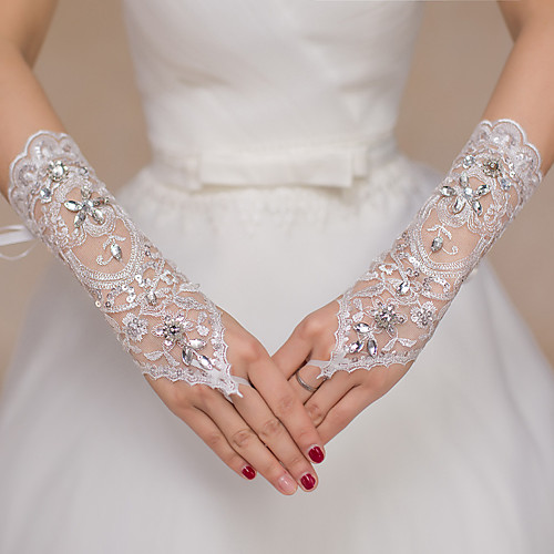 

Polyester / Terylene Wrist Length Glove Sweet Style / Lace Applique Edge With Floral / Crystals / Rhinestones