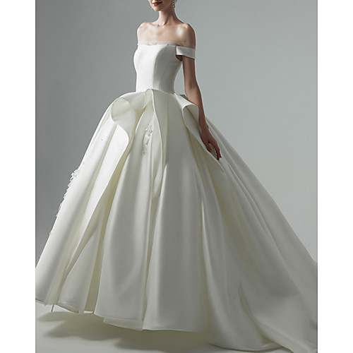 

Ball Gown Wedding Dresses Off Shoulder Court Train Satin Sleeveless Formal with 2021