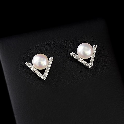 

Women's Pearl Earrings Classic Mini Stylish Artistic Luxury Baroque Trendy Platinum Plated Earrings Jewelry Ash / Silver For Christmas Gift Daily Work Festival 1 Pair