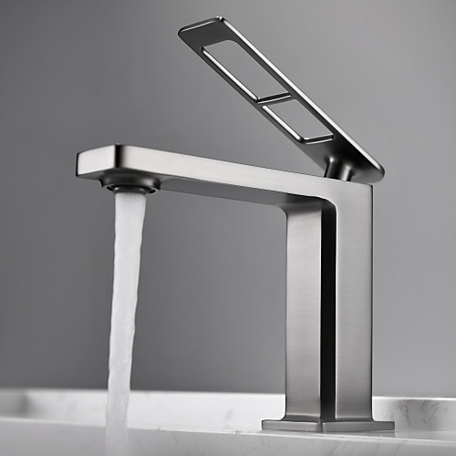 

Bathroom Sink Faucet - Centerset Chrome / Electroplated / Painted Finishes Centerset Single Handle One HoleBath Taps