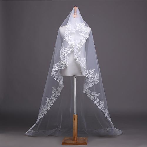 

One-tier Lace Applique Edge / Elegant & Luxurious Wedding Veil Chapel Veils with Appliques 118.11 in (300cm) Lace / Tulle