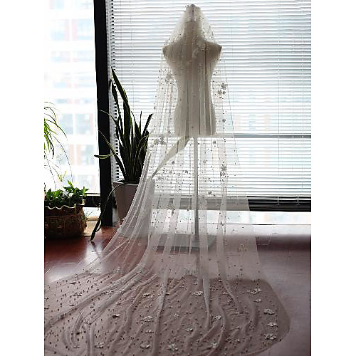 

One-tier Stylish / Flower Style Wedding Veil Cathedral Veils with Faux Pearl / Scattered Bead Floral Motif Style / Beading 118.11 in (300cm) Tulle