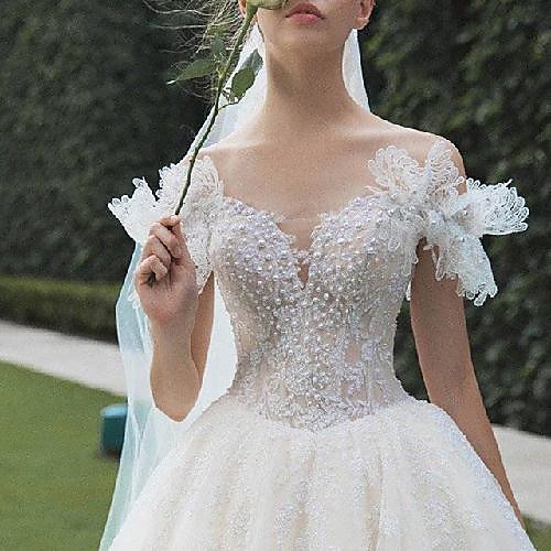 

Princess Ball Gown Wedding Dresses Scoop Neck Chapel Train Lace Short Sleeve Formal Luxurious with Beading Appliques 2021