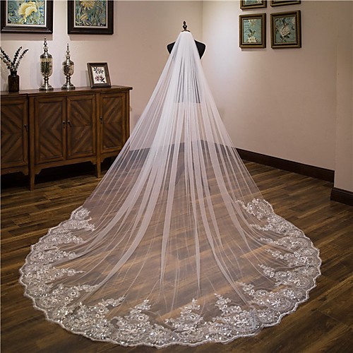 

One-tier Cute Wedding Veil Cathedral Veils with Embroidery 62.99 in (160cm) Lace