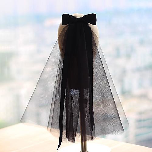 

Two-tier Stylish / Vintage Style Wedding Veil Shoulder Veils with Satin Bow Tulle