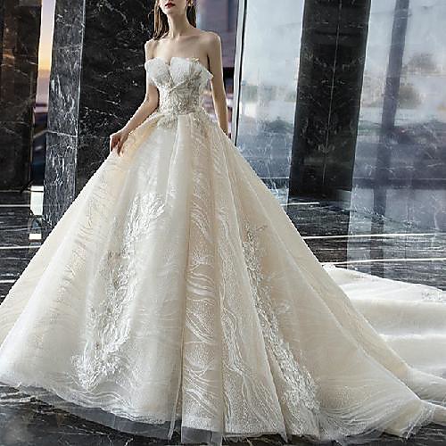 

Princess Ball Gown Wedding Dresses Strapless Chapel Train Lace Tulle Sequined Sleeveless Formal Luxurious Sparkle & Shine with Beading Appliques 2021