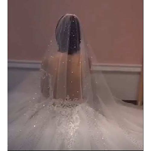 

One-tier Luxury Wedding Veil Cathedral Veils with Solid Tulle