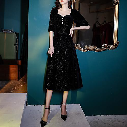 

A-Line Glittering Minimalist Homecoming Cocktail Party Dress Scoop Neck Half Sleeve Tea Length Velvet with Buttons 2021