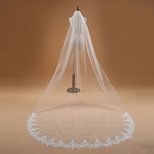 

One-tier Flower Style / Lace Wedding Veil Cathedral Veils with Scattered Bead Floral Motif Style / Solid 118.11 in (300cm) Tulle