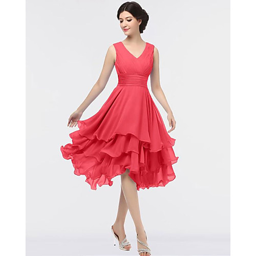 

A-Line V Neck Knee Length Chiffon Bridesmaid Dress with Tier / Ruching