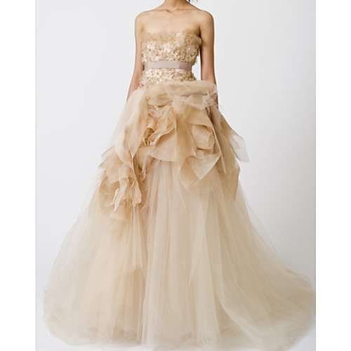 

Ball Gown Wedding Dresses Strapless Court Train Lace Tulle Sleeveless Formal Luxurious with Appliques 2021