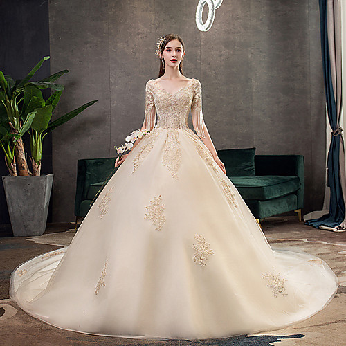 

Princess Ball Gown Wedding Dresses V Neck Chapel Train Lace Tulle Half Sleeve Formal Luxurious with Tassel Appliques 2021