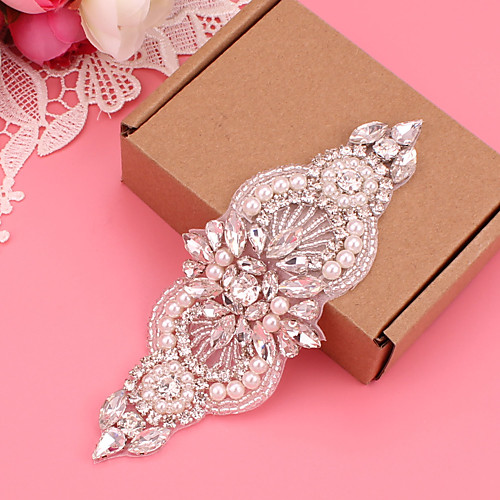 

Satin / Tulle Wedding / Party / Evening Sash With Belt / Appliques / Crystals / Rhinestones Women's Sashes