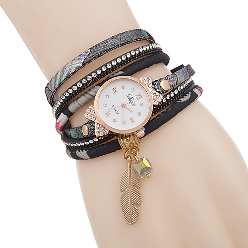 

Women's Quartz Watches Analog - Digital Quartz Glitter Elegant Diamond / PU Leather