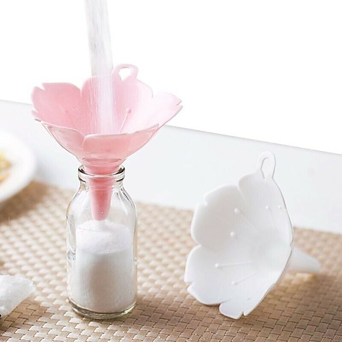 

Cherry Blossom Shape Funnels 2pcs Home Olive Oil Condiments Kitchen Accessories