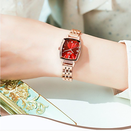 

Women's Steel Band Watches Analog Quartz Stylish Luxury Water Resistant / Waterproof Diamond