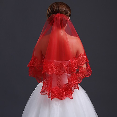 

One-tier Cute Wedding Veil Blusher Veils with Trim 31.5 in (80cm) Lace