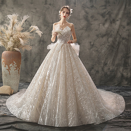 

Princess Ball Gown Wedding Dresses Strapless Chapel Train Lace Tulle Sequined Sleeveless Formal Luxurious Sparkle & Shine with Bow(s) Appliques 2021