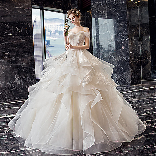 

Princess Ball Gown Wedding Dresses Off Shoulder Floor Length Lace Tulle Short Sleeve Formal Romantic Luxurious with Appliques 2021