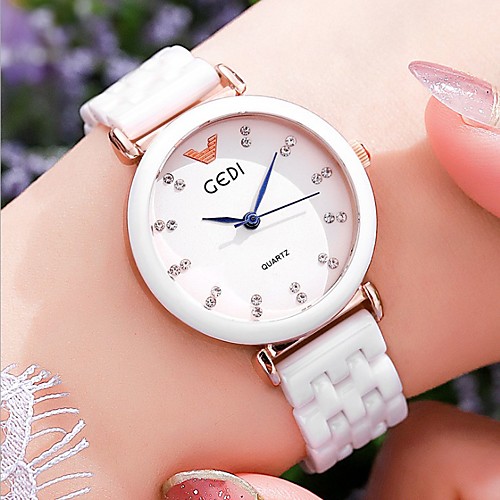 

Women's Quartz Watches Analog Quartz Stylish Minimalist Water Resistant / Waterproof / Ceramic