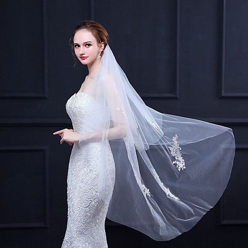 

Two-tier Lace Wedding Veil Chapel Veils with Solid 49.21 in (125cm) Tulle