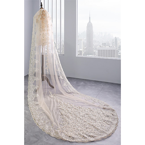 

One-tier Cute Wedding Veil Cathedral Veils with Embroidery 39.37 in (100cm) Lace