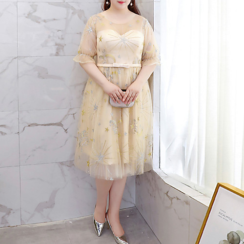 

A-Line Glittering Plus Size Homecoming Wedding Guest Dress Illusion Neck Half Sleeve Knee Length Tulle with Embroidery 2021
