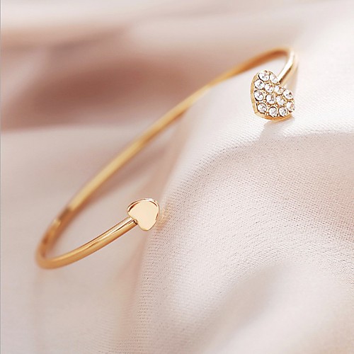 

Women's Clear Cubic Zirconia Cuff Bracelet Heart Heart Stylish Simple European Sweet Rhinestone Bracelet Jewelry Gold / Silver For Wedding Party Evening Date Birthday Festival