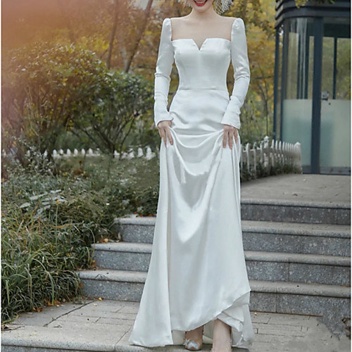 

A-Line Wedding Dresses Scoop Neck Sweep / Brush Train Satin Long Sleeve Simple Vintage with Draping 2021