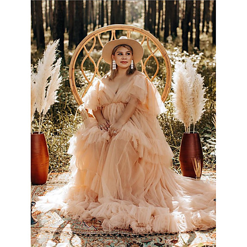 

Ball Gown Elegant Boho Holiday Formal Evening Dress V Neck Short Sleeve Court Train Tulle with Ruffles 2021