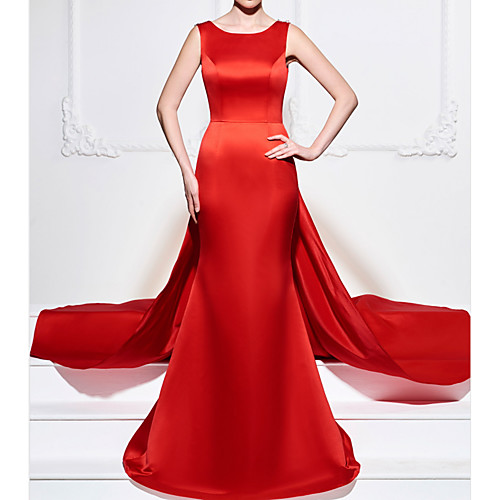 

A-Line Beautiful Back Sexy Engagement Formal Evening Dress Boat Neck Sleeveless Court Train Satin with Appliques 2021